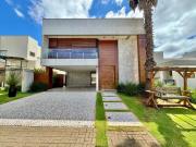 Casa / Sobrado em Condomínio para Venda em Londrina/PR...