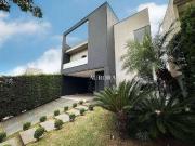 Casa / Sobrado em Condomínio para Venda em Londrina/PR...