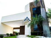 Casa / Sobrado em Condomínio para Venda em Londrina/PR...