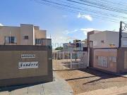 Casa / Sobrado em Condomínio para Venda em Londrina/PR...