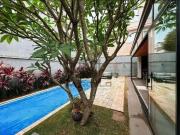 Casa / Sobrado em Condomínio para Venda em Londrina/PR...