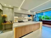 Casa / Sobrado em Condomínio para Venda em Londrina/PR...