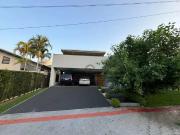 Casa / Sobrado em Condomínio para Venda em Londrina/PR...