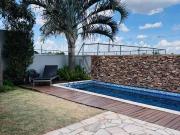 Casa / Sobrado em Condomínio para Venda em Londrina/PR...