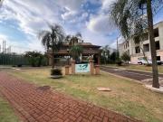 Casa / Sobrado em Condomínio para Venda em Londrina/PR...