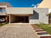Casa / Sobrado em Condomínio para Venda em Londrina/PR...