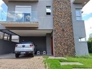 Casa / Sobrado em Condomínio para Venda em Londrina/PR...