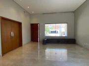 Casa / Sobrado em Condomínio para Venda em Londrina/PR...