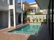 Casa / Sobrado em Condomínio para Venda em Londrina/PR...