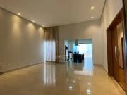 Casa / Sobrado em Condomínio para Venda em Londrina/PR...