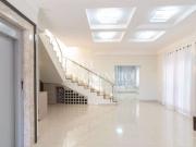 Casa / Sobrado em Condomínio para Venda em Londrina/PR...