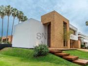 Casa / Sobrado em Condomínio para Venda em Londrina/PR...