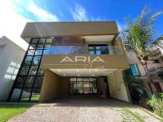 Casa / Sobrado em Condomínio para Venda em Londrina/PR...