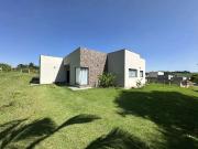 Casa / Sobrado em Condomínio para Venda em Londrina/PR...