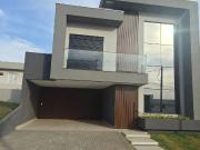 Casa / Sobrado em Condomínio para Venda em Londrina/PR...