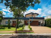 Casa / Sobrado em Condomínio para Venda em Londrina/PR...