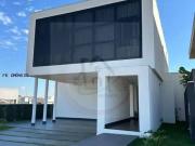 Casa / Sobrado em Condomínio para Venda em Londrina/PR...