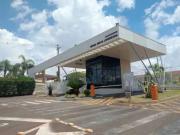 Casa / Sobrado em Condomínio para Venda em Londrina/PR...