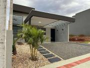 Casa / Sobrado em Condomínio para Venda em Londrina/PR...