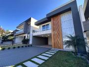 Casa / Sobrado em Condomínio para Venda em Londrina/PR...