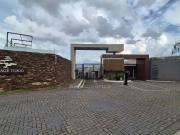 Casa / Sobrado em Condomínio para Venda em Londrina/PR...