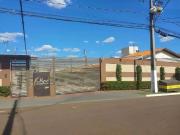 Casa / Sobrado em Condomínio para Venda em Londrina/PR...