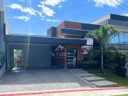 Casa / Sobrado em Condomínio para Venda em Londrina/PR...