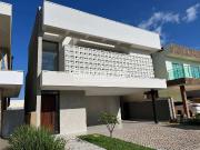 Casa / Sobrado em Condomínio para Venda em Londrina/PR...