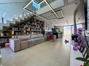 Casa / Sobrado em Condomínio para Venda em Londrina/PR...