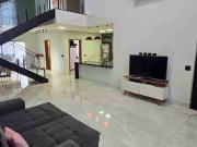 Casa / Sobrado em Condomínio para Venda em Londrina/PR...