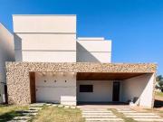 Casa / Sobrado em Condomínio para Venda em Londrina/PR...