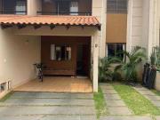 Casa / Sobrado em Condomínio para Venda em Londrina/PR...