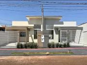 Casa / Sobrado em Condomínio para Venda em Londrina/PR...