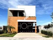 Casa / Sobrado em Condomínio para Venda em Londrina/PR...