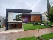 Casa / Sobrado em Condomínio para Venda em Londrina/PR...