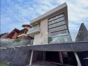 Casa / Sobrado em Condomínio para Venda em Londrina/PR...