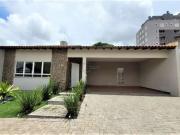 Casa / Sobrado em Condomínio para Venda em Londrina/PR...