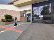 Casa / Sobrado em Condomínio para Venda em Londrina/PR...