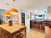 Casa / Sobrado em Condomínio para Venda em Londrina/PR...
