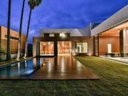 Casa / Sobrado em Condomínio para Venda em Londrina/PR...