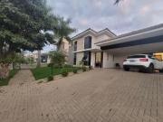 Casa / Sobrado em Condomínio para Venda em Londrina/PR...