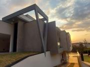 Casa / Sobrado em Condomínio para Venda em Louveira/SP...