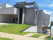 Casa / Sobrado em Condomínio para Venda em Louveira/SP...