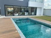 Casa / Sobrado em Condomínio para Venda em Louveira/SP...