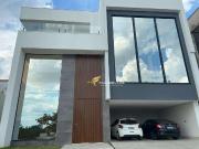 Casa / Sobrado em Condomínio para Venda em Louveira/SP...