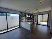 Casa / Sobrado em Condomínio para Venda em Louveira/SP...