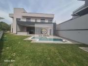 Casa / Sobrado em Condomínio para Venda em Louveira/SP...