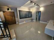 Casa / Sobrado em Condomínio para Venda em Louveira/SP...