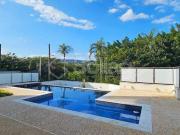 Casa / Sobrado em Condomínio para Venda em Louveira/SP...