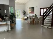 Casa / Sobrado em Condomínio para Venda em Louveira/SP...